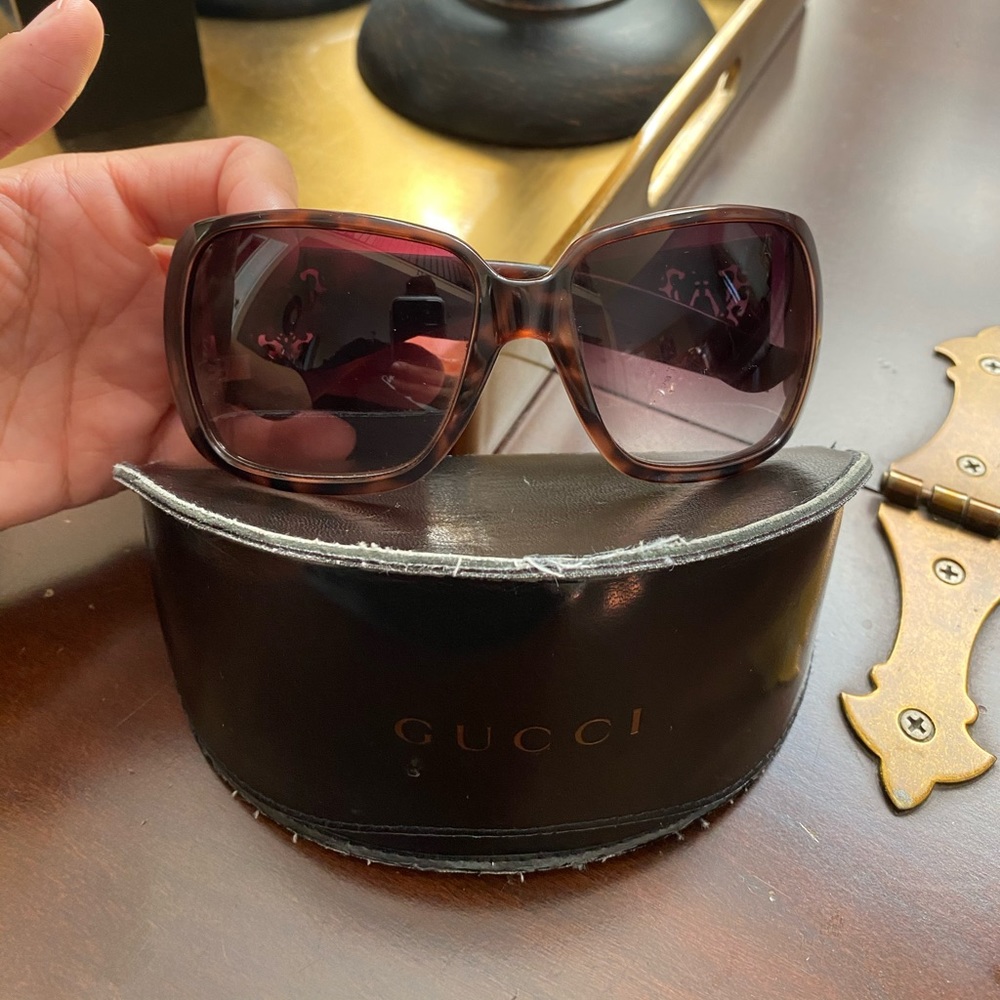 GUCCI Sunglasses (Authentic)